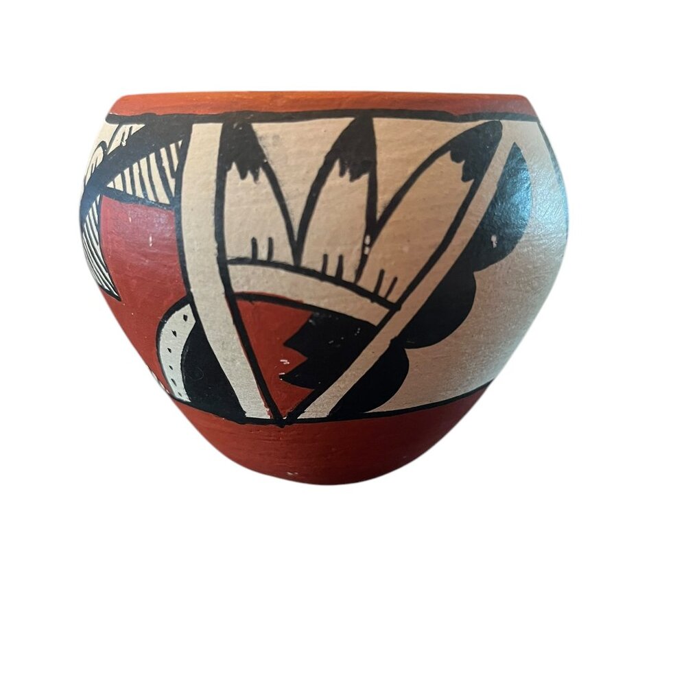Vintage Jemez Pottery  Signed